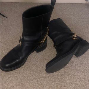Gucci boots
